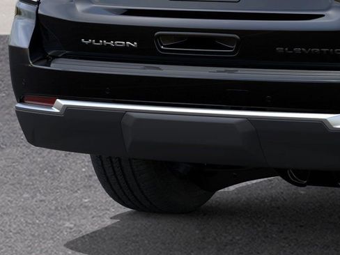 New 2026 GMC Yukon Elevation image 14