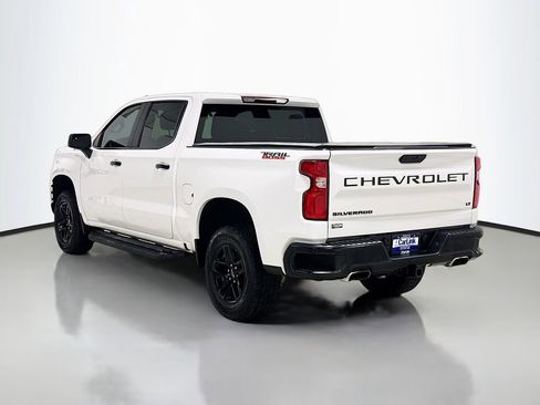 Used 2021 Chevrolet Silverado 1500 LT Trail Boss w/ Bed Protection Package image 5