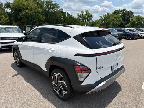 New 2026 Hyundai Kona SEL Premium FWD image 3