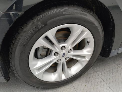 Used 2014 Ford Taurus SEL FWD image 31