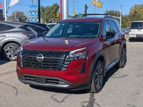 New 2026 Nissan Pathfinder Platinum AWD/4WD image 10