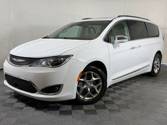 Used 2019 Chrysler Pacifica Limited w/ Advanced Safetytec Group FWD video 1