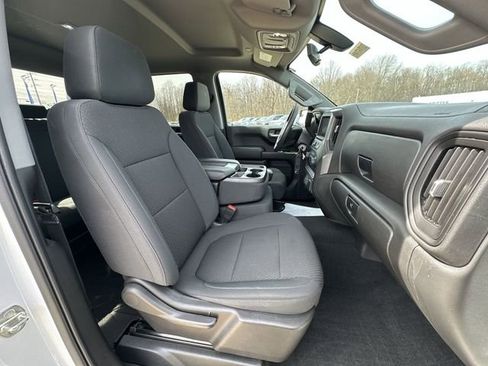 Used 2020 Chevrolet Silverado 1500 Custom w/ Custom Value Package image 29