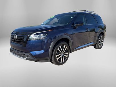 Used 2023 Nissan Pathfinder Platinum w/ Black Appearance Package