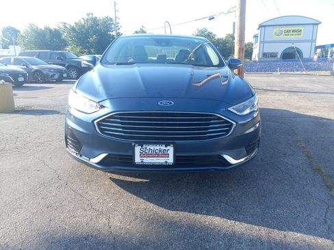Used 2019 Ford Fusion SEL FWD image 4