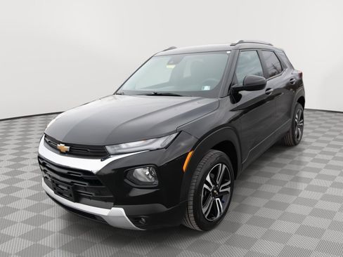 Used 2023 Chevrolet TrailBlazer LT w/ Convenience Package image 7
