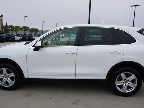 Used 2014 Porsche Cayenne image 5