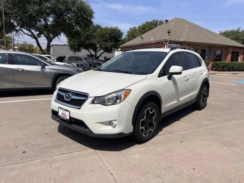 Used 2014 Subaru Crosstrek 2.0i Premium AWD/4WD image 4