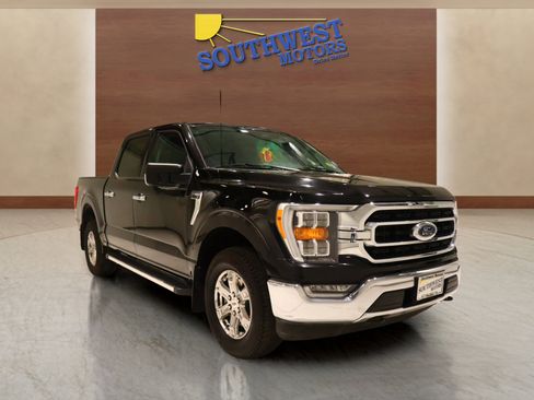 Used 2023 Ford F150 XLT w/ Equipment Group 302A High image 5