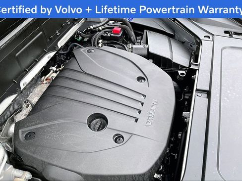 Used 2024 Volvo XC90 B5 Plus AWD/4WD image 47