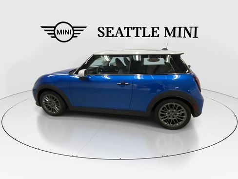 Certified 2025 MINI Cooper S image 7