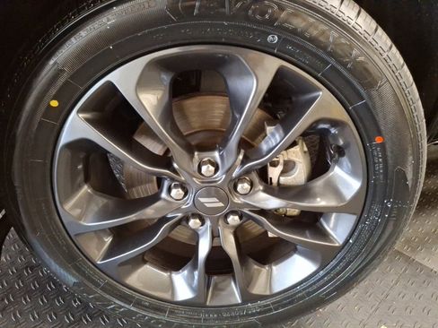 Used 2022 Dodge Durango GT w/ Blacktop Package image 4