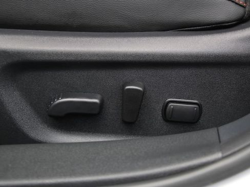 Certified 2025 Nissan Sentra SR w/ SR Premium Package FWD image 24