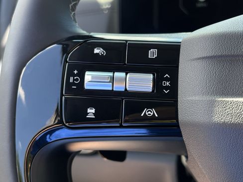 New 2027 Kia Carnival SX Prestige FWD image 22