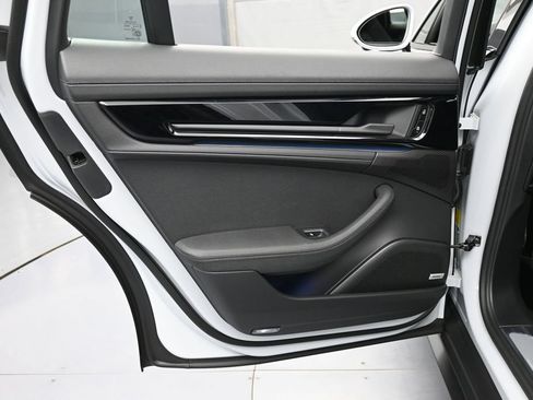 New 2026 Porsche Panamera 4 AWD/4WD image 22
