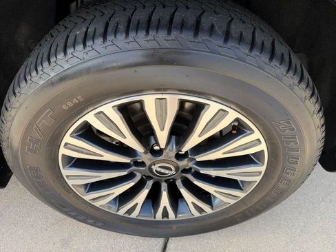 Used 2023 Nissan Armada SL w/ Midnight Edition Package RWD image 29