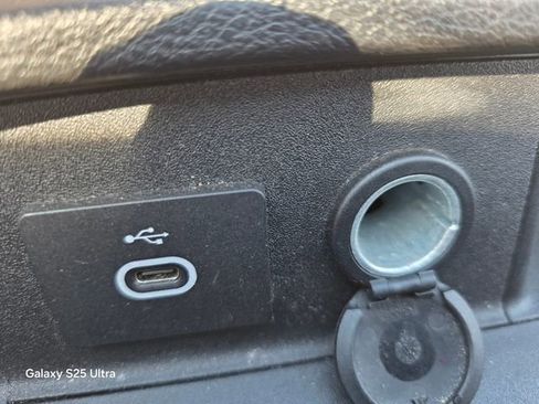 Certified 2023 Ford Transit 250 Medium Roof w/ Load Area Protection Package image 24