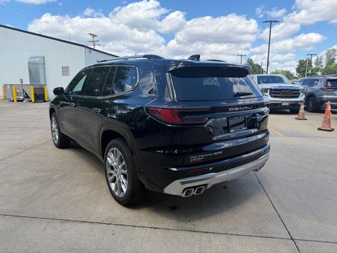 New 2026 GMC Acadia Denali w/ Super Cruise Package AWD/4WD image 9
