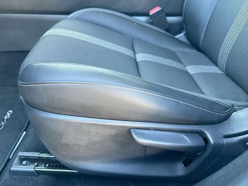 Used 2025 MAZDA CX-50 AWD 2.5 S w/ Select Package image 12