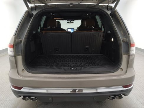 Used 2021 Lincoln Aviator Reserve w/ Equipment Group 202A AWD/4WD image 29