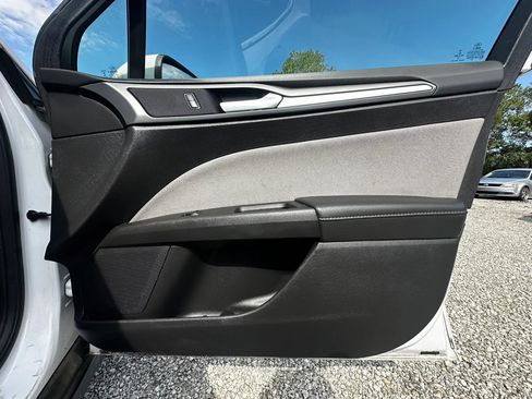 Used 2016 Ford Fusion S FWD image 31