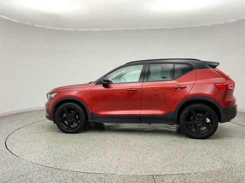 Used 2019 Volvo XC40 T5 R-Design AWD/4WD image 8