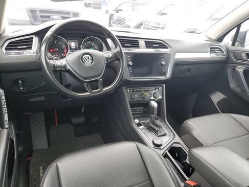 Used 2019 Volkswagen Tiguan SEL AWD/4WD image 12