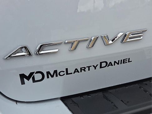 New 2026 Ford Explorer Active w/ Active Comfort Package image 8