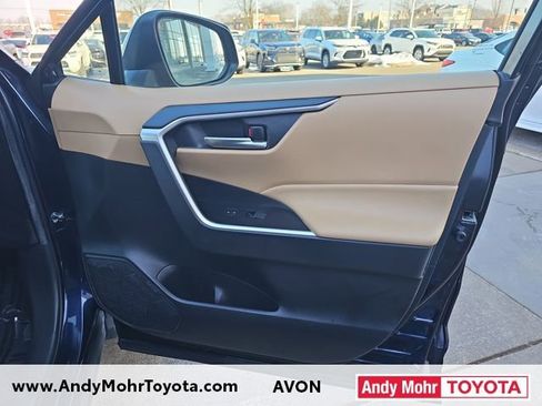 Used 2023 Toyota RAV4 XLE Premium image 36