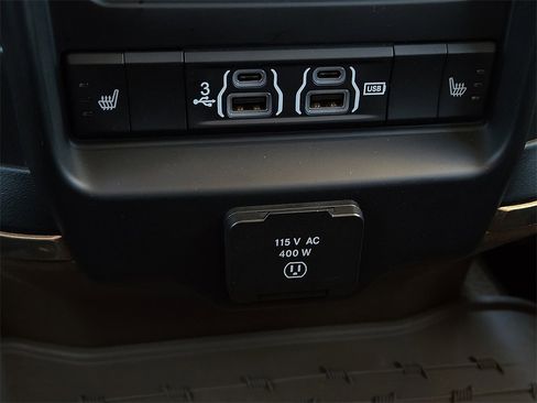 Used 2020 RAM 2500 Limited image 10