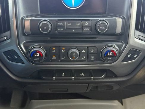 Used 2018 Chevrolet Silverado 1500 LT w/ All Star Edition AWD/4WD image 24