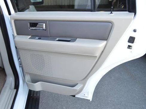 Used 2010 Ford Expedition XLT AWD/4WD image 52