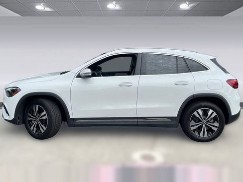Used 2024 Mercedes-Benz GLA 250 image 2