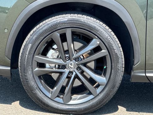 Certified 2025 Lexus NX 450h+ AWD w/ Accessory Package (Z2) image 32