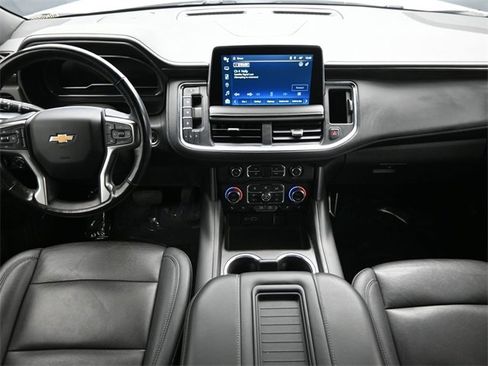 Used 2022 Chevrolet Tahoe LT w/ Luxury Package image 19