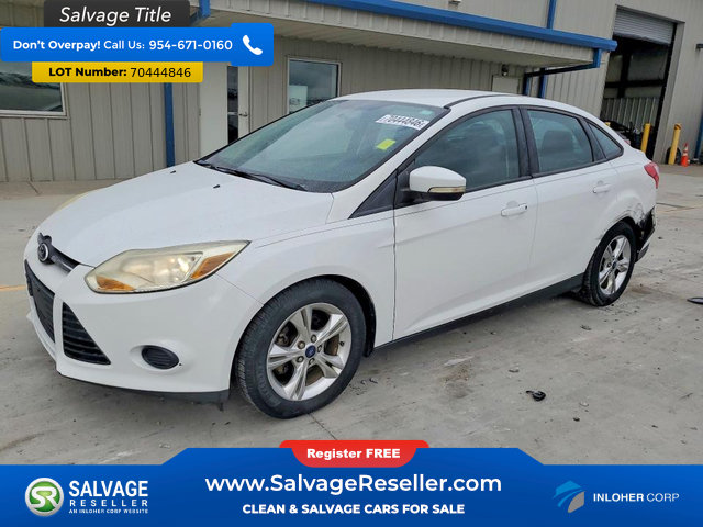 Used 2014 Ford Focus SE FWD image 1