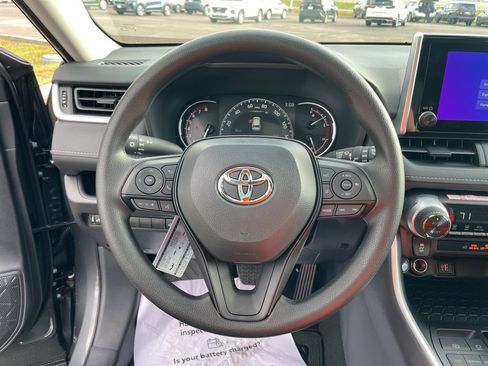 New 2025 Toyota RAV4 XLE w/ Convenience Package image 25