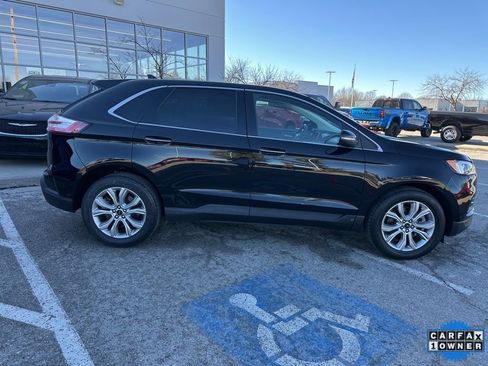 Used 2024 Ford Edge Titanium image 34
