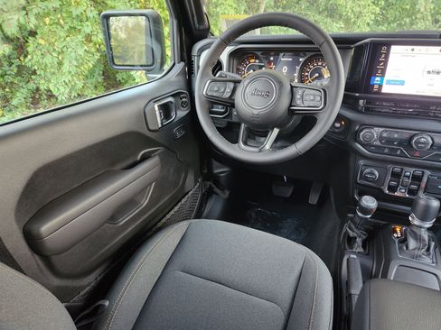 New 2026 Jeep Wrangler Unlimited Sport AWD/4WD image 21