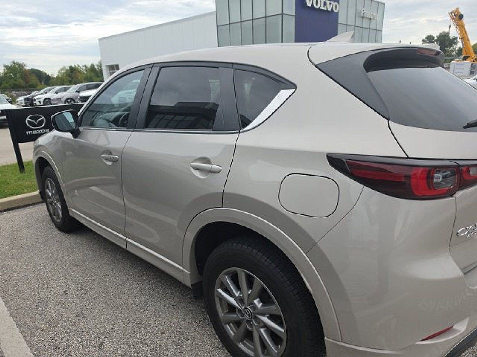 Used 2024 MAZDA CX-5 AWD 2.5 S w/ Select Package image 14