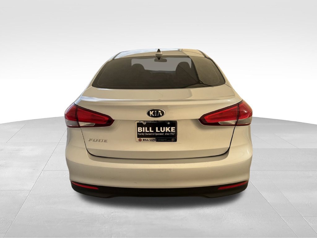 Used 2018 Kia Forte LX w/ LX Popular Package FWD image 7