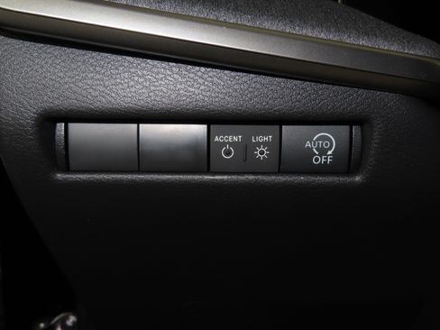 New 2026 Nissan Kicks SV w/ SV Premium Package image 33