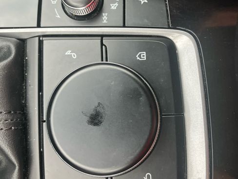 Used 2025 MAZDA MAZDA3 s FWD image 29