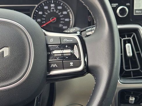 Certified 2023 Kia Sorento EX w/ Panoramic Sunroof Package FWD image 28