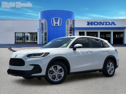 Certified 2025 Honda HR-V LX image 2