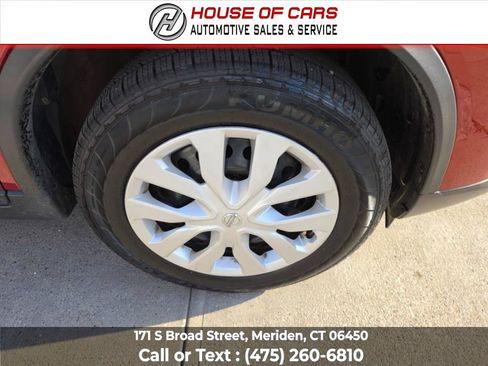 Used 2016 Nissan Rogue S AWD/4WD image 22