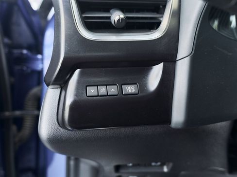 Used 2023 Lexus UX 250h F Sport w/ Accessory Package (Z1) image 33