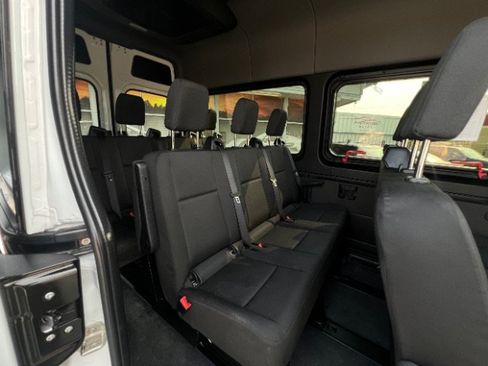 Used 2025 Mercedes-Benz Sprinter 2500 image 12