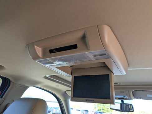 Used 2013 Chevrolet Tahoe LT w/ Texas Edition image 25