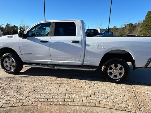 Used 2025 RAM 2500 Big Horn image 11